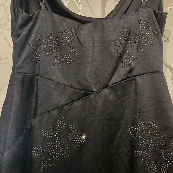 Black Dress Poly short - Picture 4 of 6